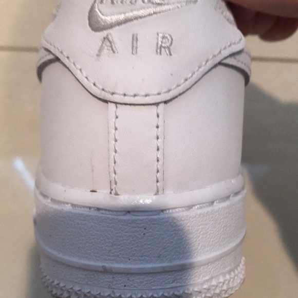 Nike Air Forces Kids Size 4.5 - Picture 7 of 7